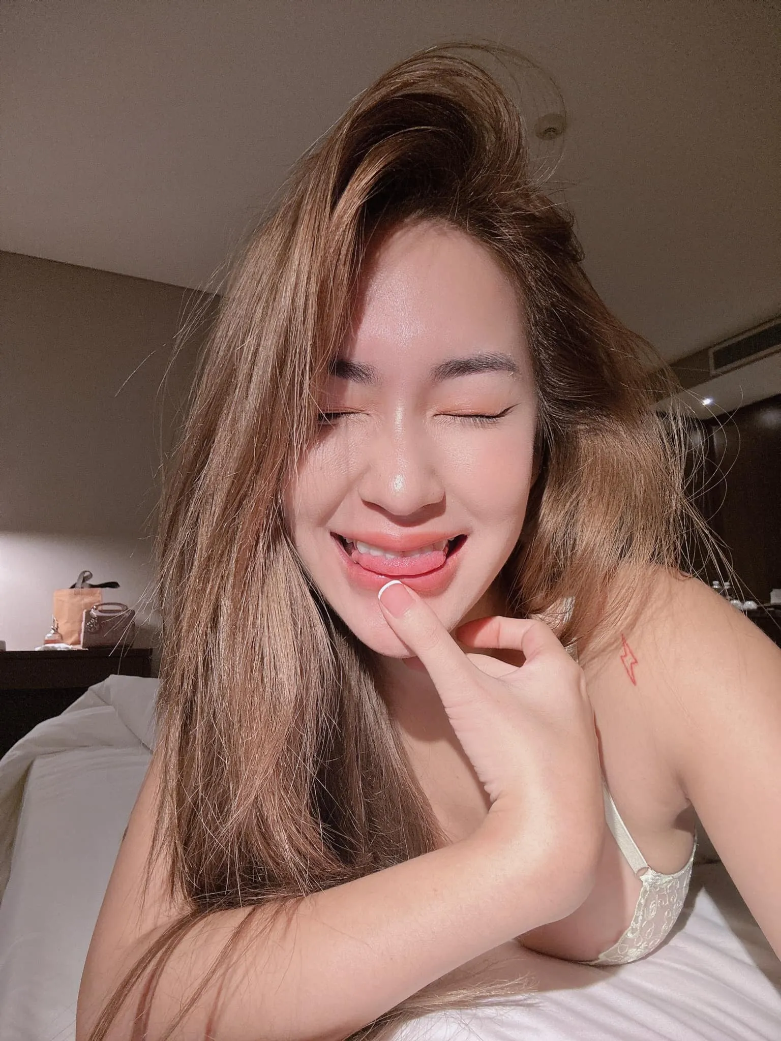 นุ่น ลลดา เน็ตไอดอลสาวสวยดาว Onlyfans 27